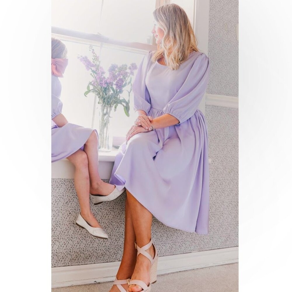 NWT Ivy City Co Genevieve Satin Dress Lavender Purple S